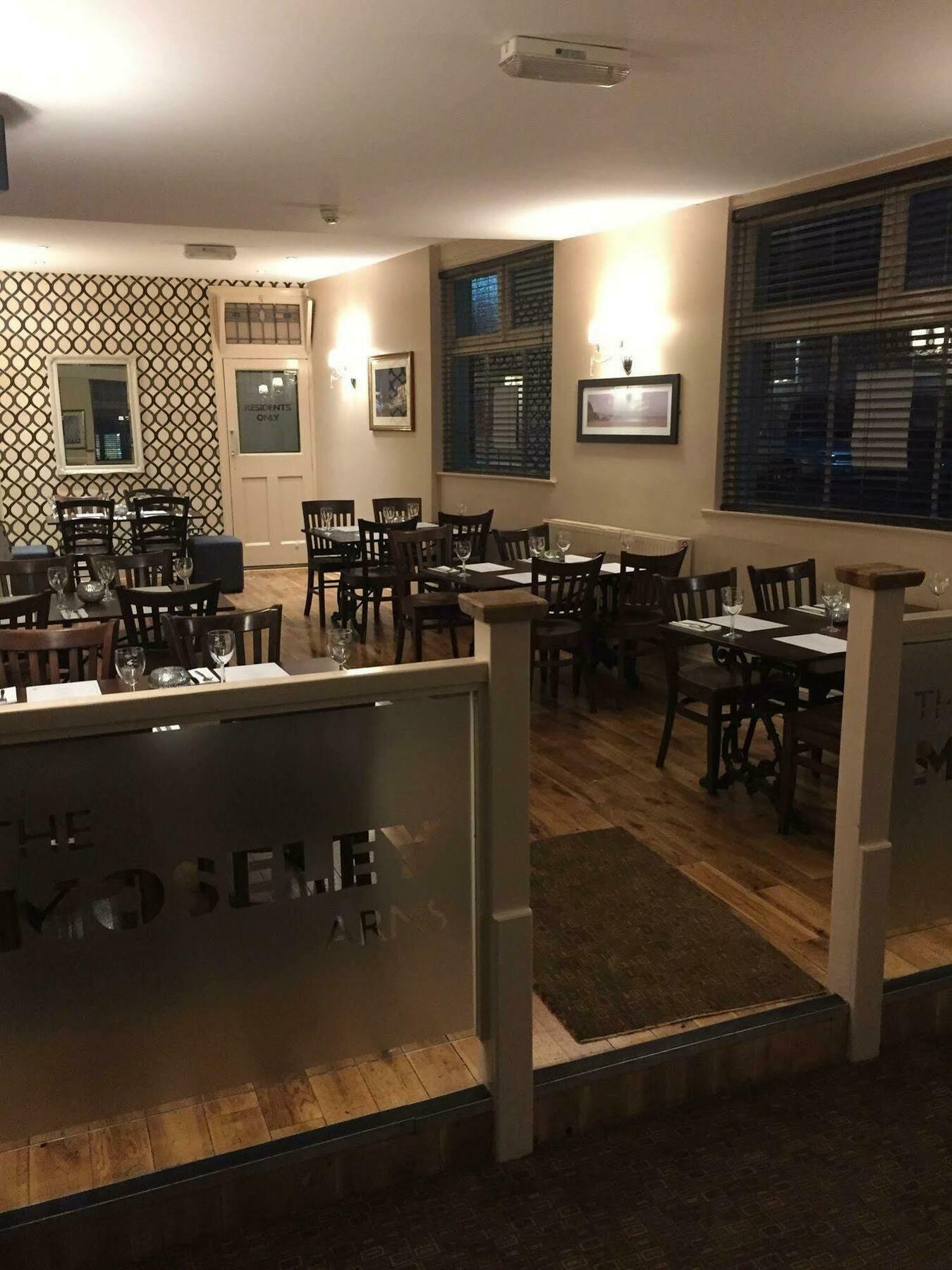 Inn The Moseley Arms